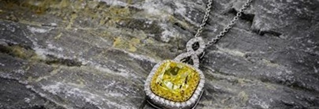 A Retailer’s Guide to Natural Fancy Color Diamonds