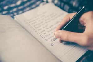 Make The Most of JCK and Other Trade Shows During COVID-19 3 glenn carstens peters rlw uc03gwc unsplash