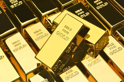 Inflation's Impact on the Diamond & Jewelry Industry 5 gold bars credit shutterstock