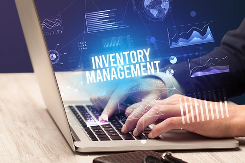 5 Powerful AI Tools for Jewelry Retailers 3 ai for retail industry 100523 0001 adobestock 587294343